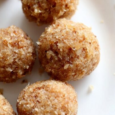 coconut laddu