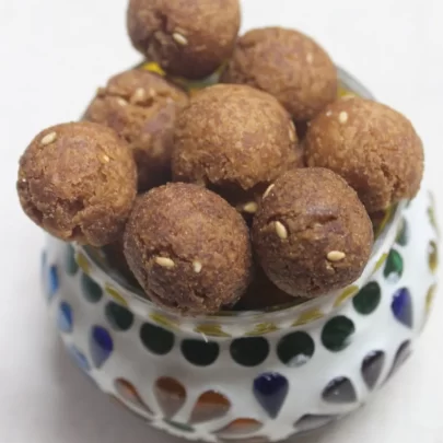 foxtail millet jaggery seedai