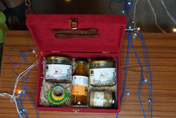 gift hamper 6