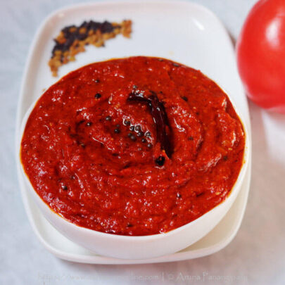 red chilli tomato pickle